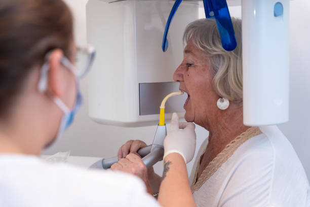 Best Emergency Dentist for Knocked-Out Tooth in De Leon, TX
