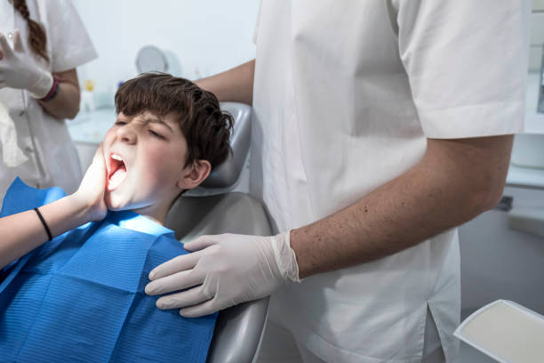Best Broken or Cracked Tooth Emergency Dentist in De Leon, TX
