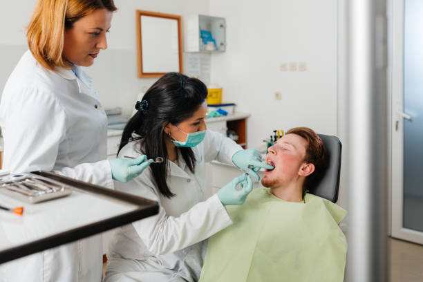 Best Mobile Emergency Dentist in De Leon, TX